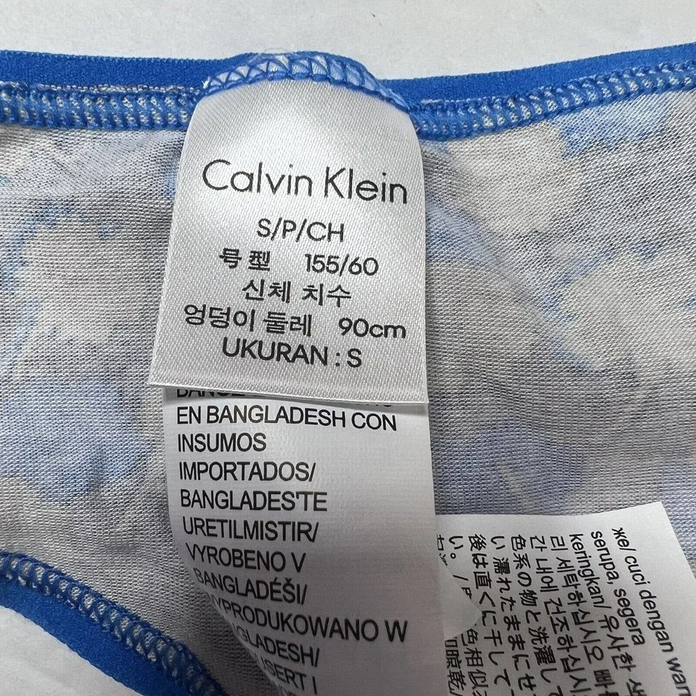 Calvin Klein Printed‎ Thong Size S New